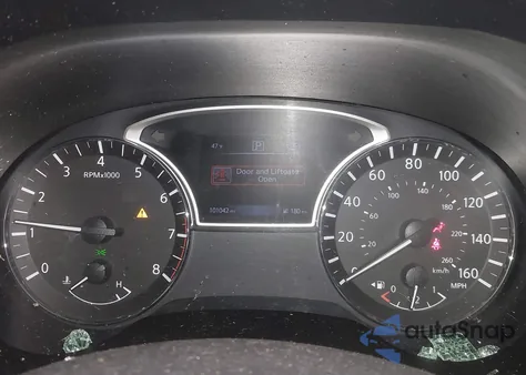 2017 Nissan Pathfinder Sv z USA, uszkodzony, nr VIN 5N1DR2MN7HC665749